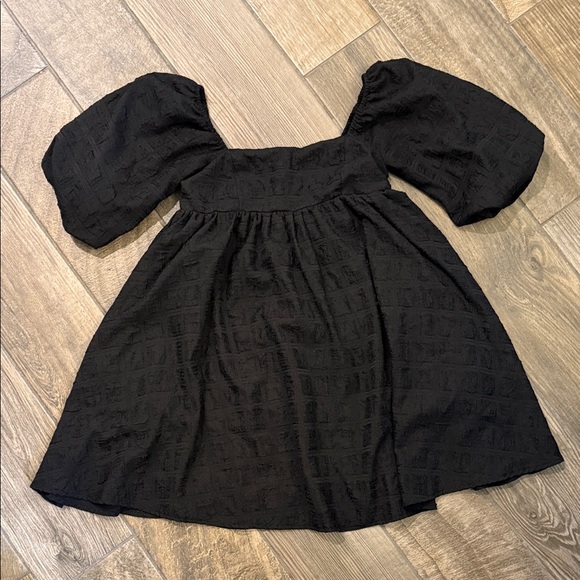 Sweet Lemon Black Textured Babydoll Dress Small - Picture 4 of 11